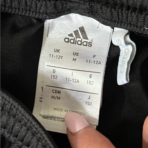 Adidas Shorts Bundle of 3 pairs of size youth 11-12 shorts Climacool - Picture 6 of 7